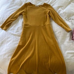Roolee Nursing Dress, mustard yellow